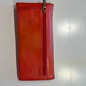 Hobo wallet with coin